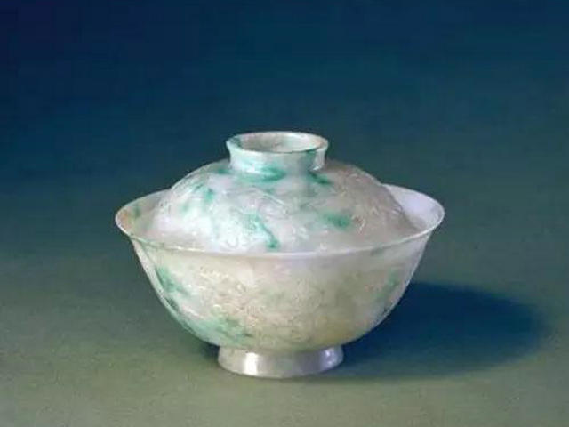 10大故宫收藏的精品翡翠品牌排行榜7