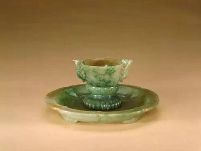 10大故宫收藏的精品翡翠品牌排行榜8